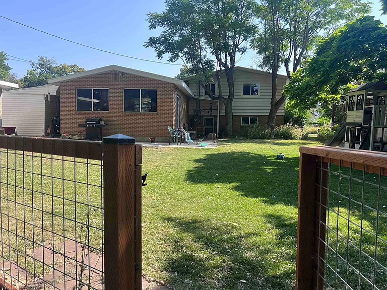 4624 S Creekview Cir — Photo 8
