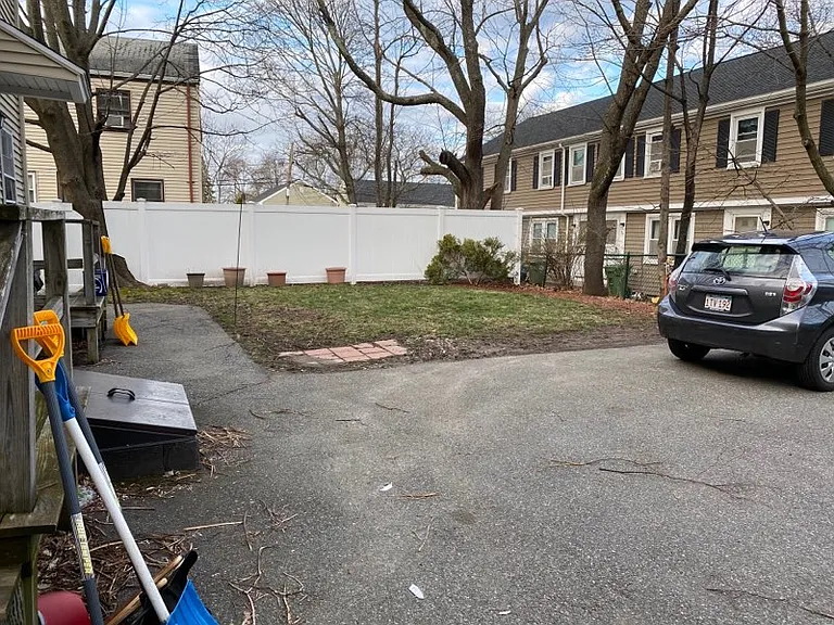 45 Rose Ave #45 — Photo 13
