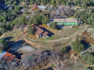 49982 Bissett Station Rd, Oakhurst, CA 93644