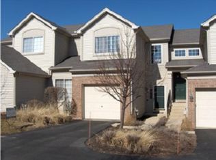 875 Asbury Dr, Aurora, IL 60502