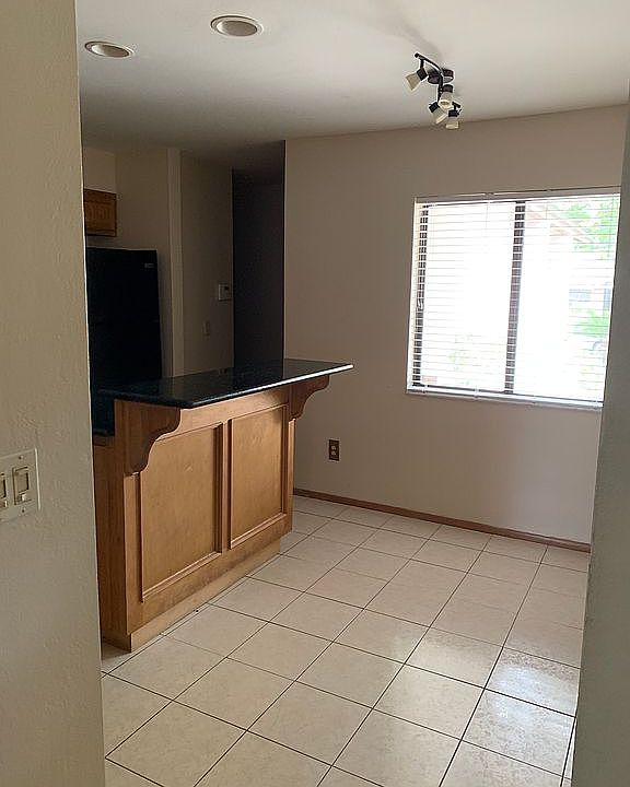 Open Kitchen walkways under 