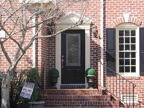 2nd image of 5816 Ascot Glen Dr