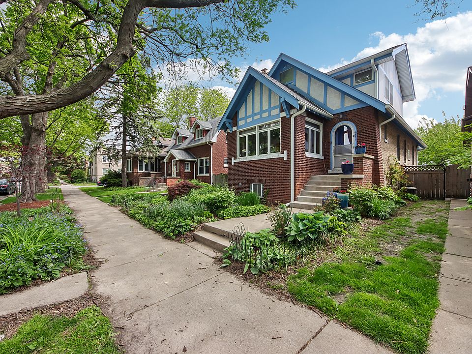 1st image of 6551 N Maplewood Ave