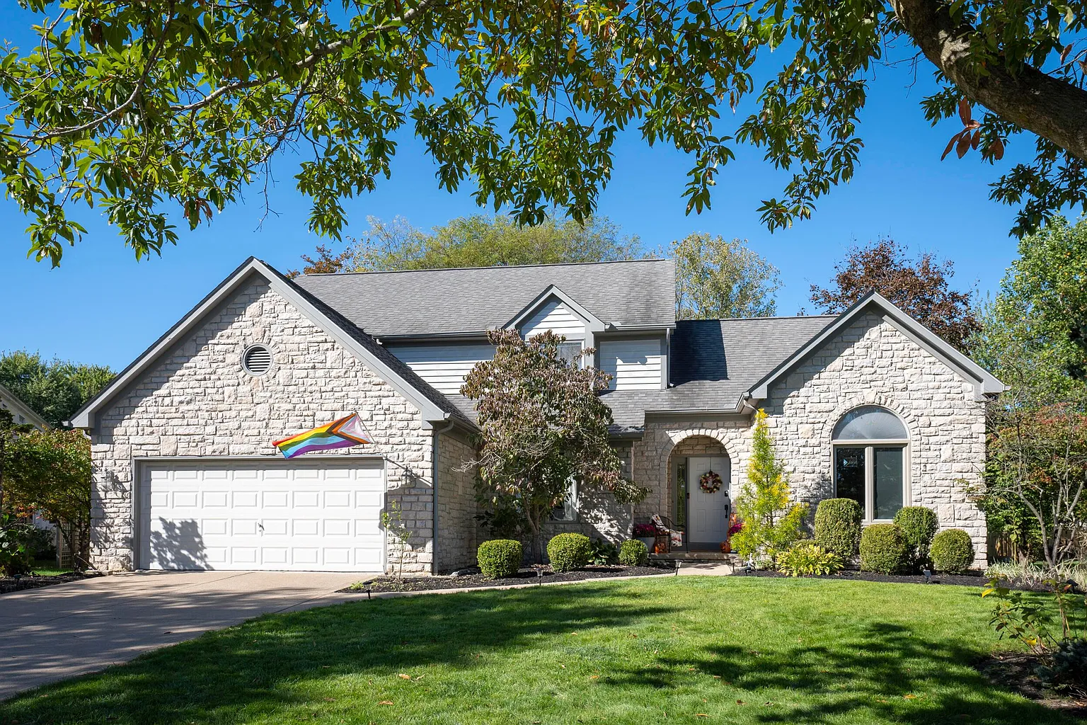 1062 Fishermans Dr photo 1