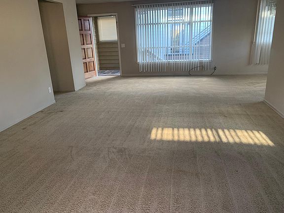 5th image of 309 2nd Ave S #311