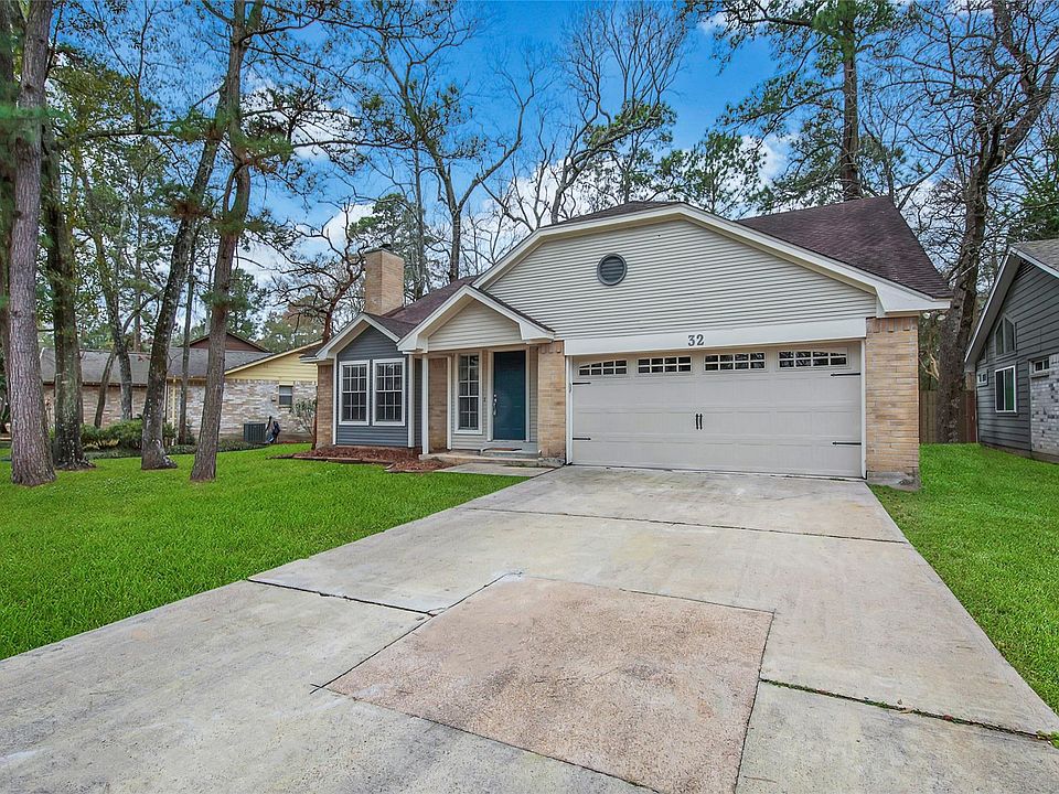 1st image of 32 E Lance Leaf Rd