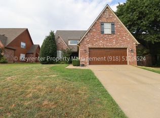 8703 E 95th Pl, Tulsa, OK 74133