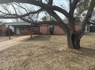 2725 Robertson Dr, Abilene, TX 79606
