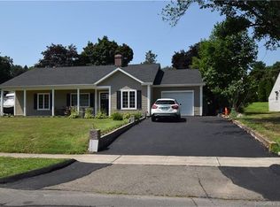 77 Mapleside Dr, Wethersfield, CT 06109