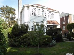 7503 190th St, Fresh Meadows, NY 11366