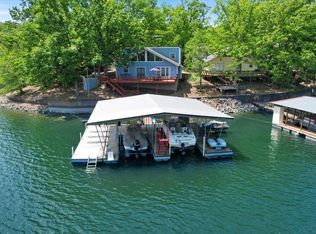 54 Osage Ct, Lake Ozark, MO 65049