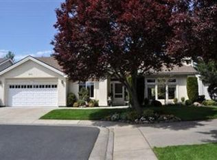 611 Cherrywood Dr, Medford, OR