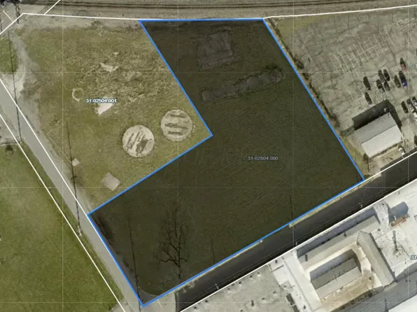 40 S Cherry St, London, OH 43140