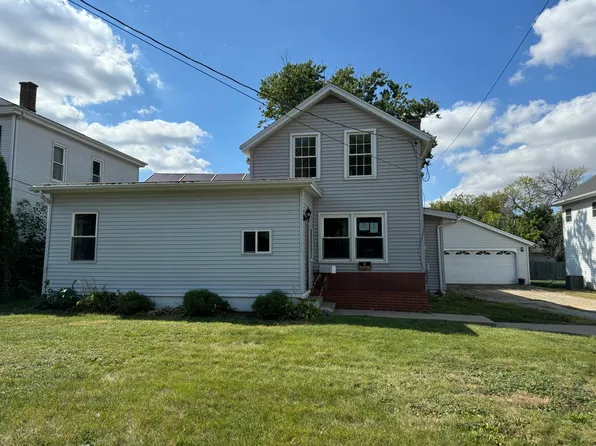 32 S Euclid Ave, Princeton, IL 61356