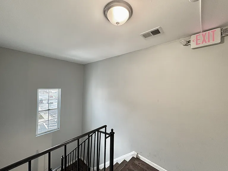 156 Ridgewood Ave #1 — Photo 48