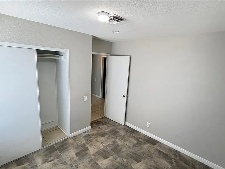 4953 National Ave — Photo 9
