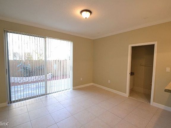 ISmykpjp1hv9941000000000