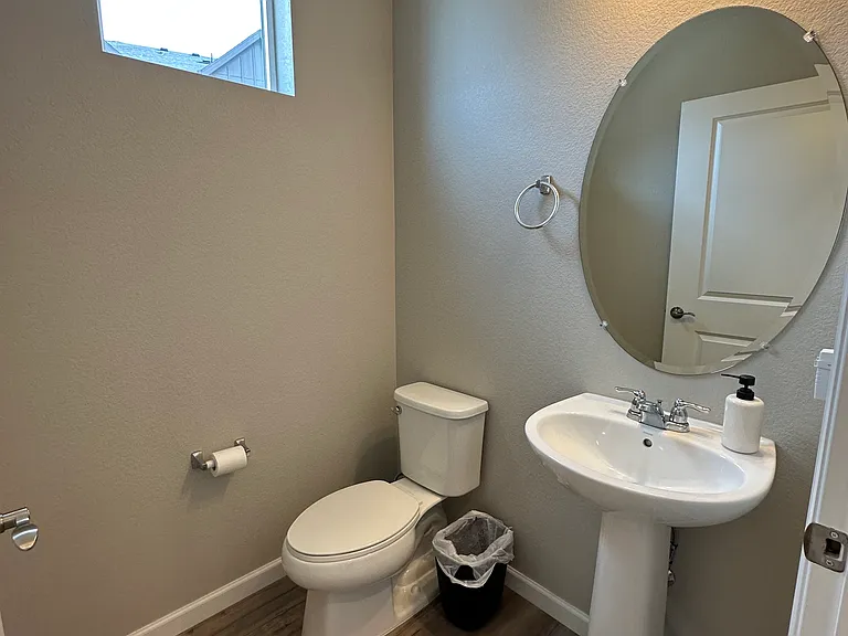 457 Millwall Cir — Photo 13