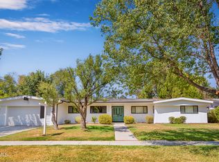 23309 Clarendon St, Woodland Hills, CA 91367