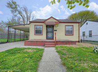 587 Montana Ave, Pontiac, MI 48341