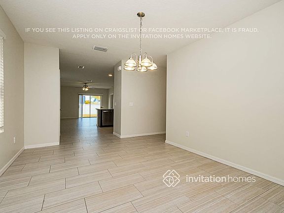 5th image of 8004 Pelican Reed Cir