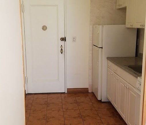 4th image of 102-12 65th Ave #D21