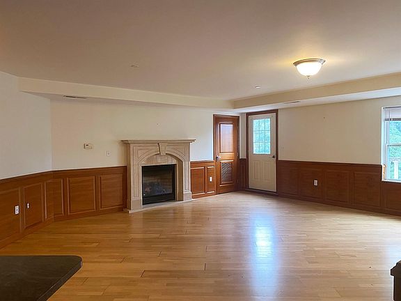 5th image of 2440 Massachusetts Ave Unit 31