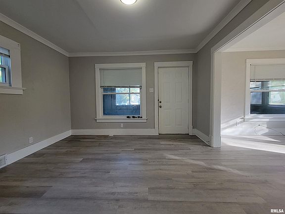 5th image of 606 E Forrest Hill Ave