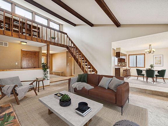 5th image of 3423 Chalet Dr NW