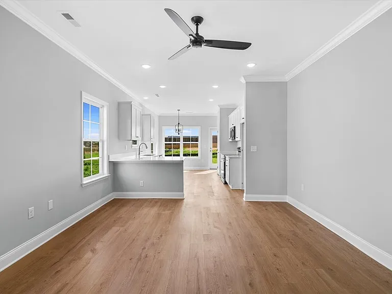 186 Andros Dr — Photo 5