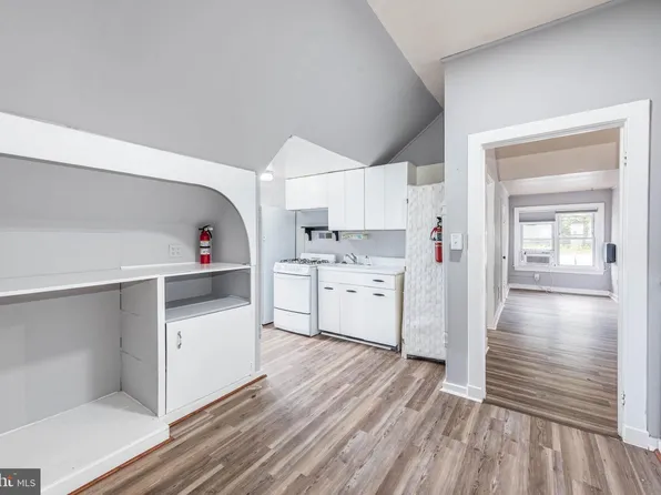 7506 Belair Rd APT B, Nottingham, MD 21236