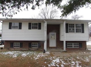 1412 Doris Ave, Cahokia, IL 62206