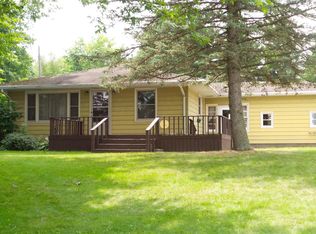 60251 Lester Ln, Colon, MI 49040