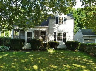 14 Benedict Dr, Rochester, NY 14624