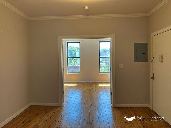 3rd image of 400 5th Ave APT 3