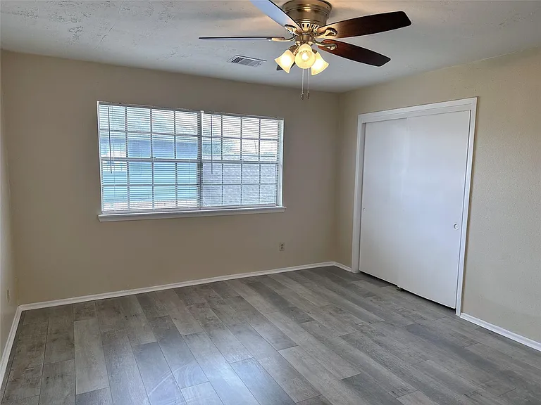 6518 S Briar Bayou Dr — Photo 18