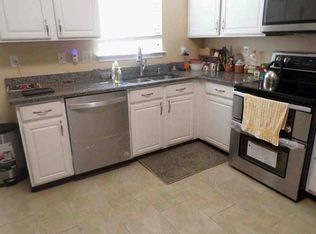 166 Bruaw Dr, York, PA 17406
