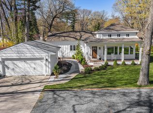 15249 Central Ave, Spring Lake, MI 49456