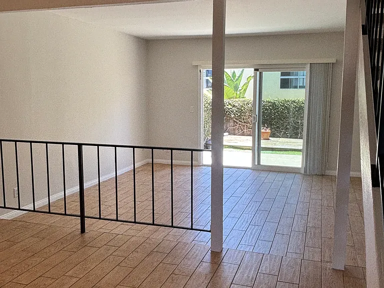 33895 Copper Lantern St — Photo 9