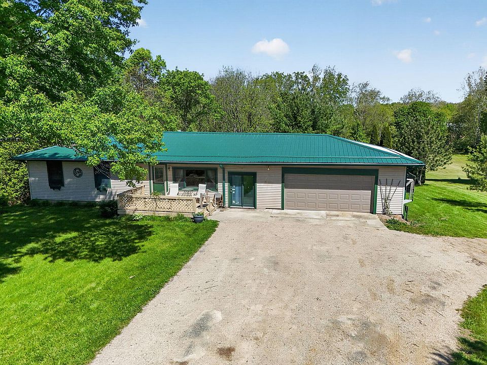 1st image of 8960 Mills Rd