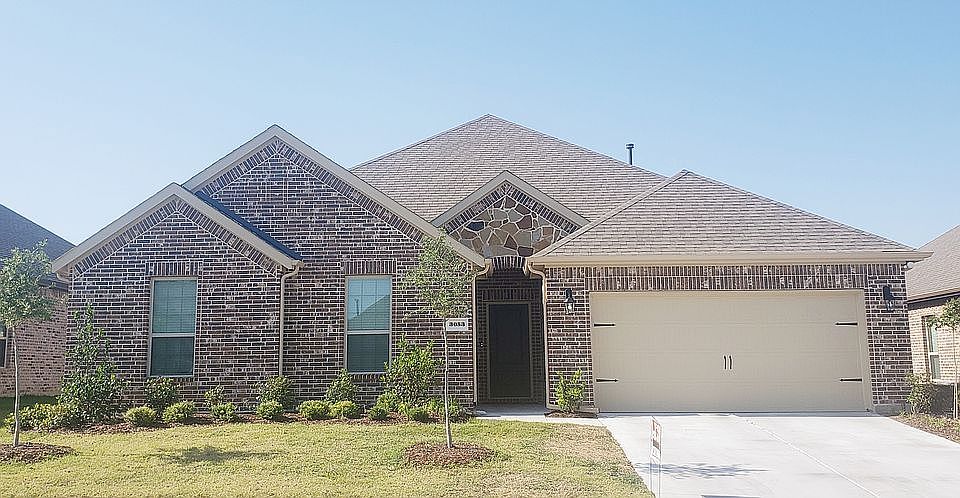 1st image of 3053 Lily Ln