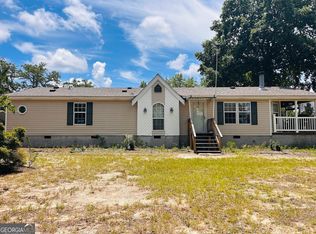 424 Moores Chapel Rd, Mauk, GA 31058