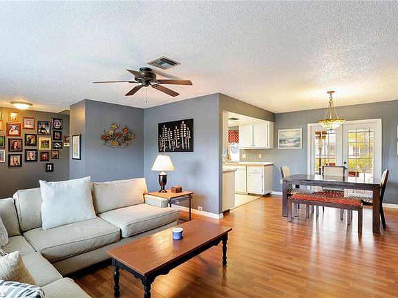 5th image of 1412 SE 15th St