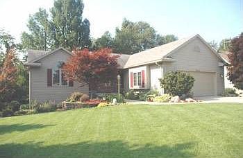 2nd image of 3010 Summercrest Ct