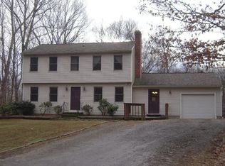 30 Buff Cap Rd, Ellington, CT 06029