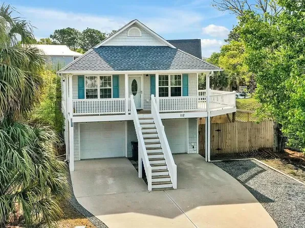 112 Palm Breeze Drive, Carolina Beach, NC 28428
