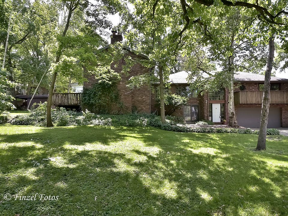 1st image of 28627 W North Dr