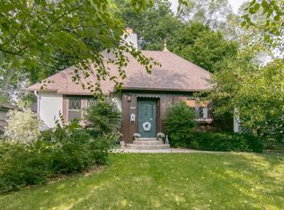 1620 Westchester Dr, Rockford, IL 61107