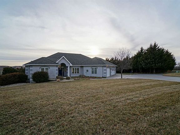 3rd image of 5205 Norwood Ct