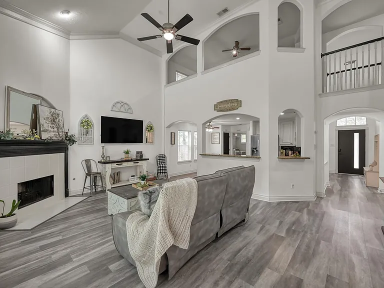 3215 Canterbury Ln — Photo 20